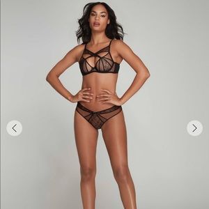 Agent Provocateur Iza (Bra+Brief) Set